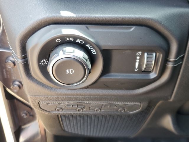 2025 Jeep Wrangler 4-Door Rubicon - Photo 30