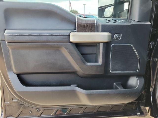 2020 Ford F-250SD Lariat