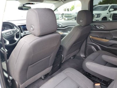 2022 GMC Acadia SLE