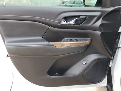 2022 GMC Acadia SLE
