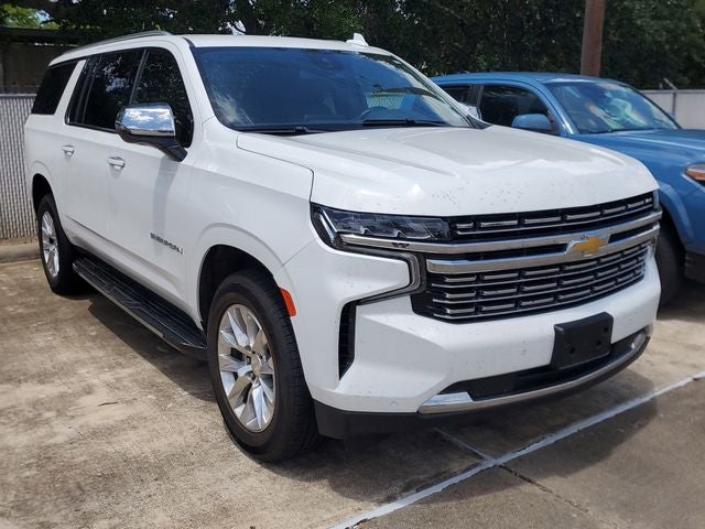 2023 Chevrolet Suburban Base