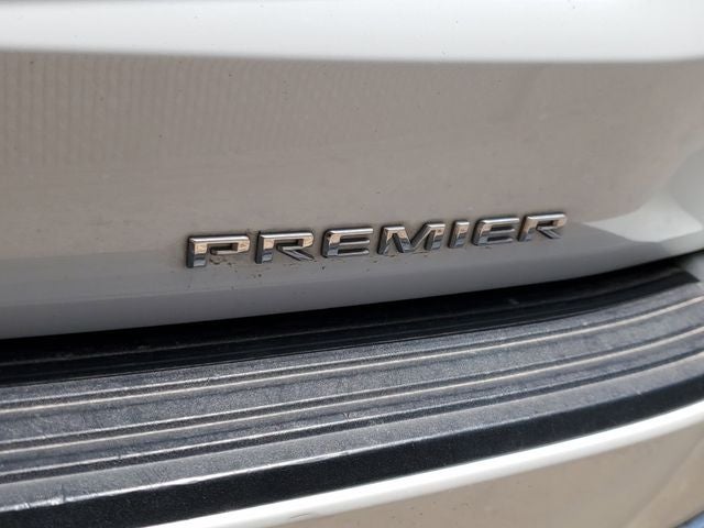 2023 Chevrolet Suburban Base