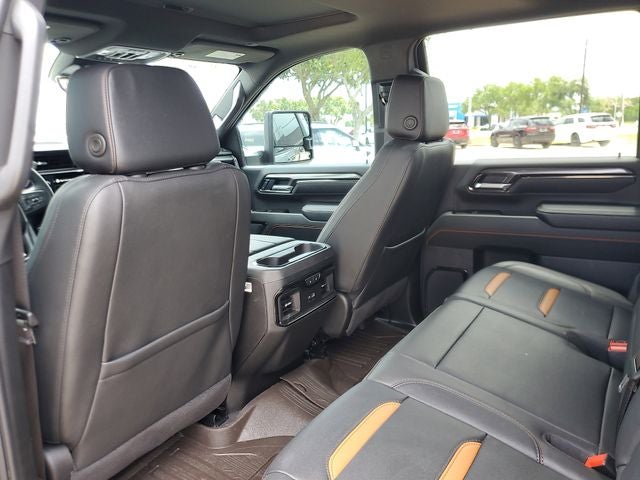 2025 GMC Sierra 2500HD AT4