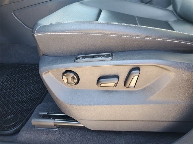 2023 Volkswagen Atlas 3.6L V6 SEL R-Line