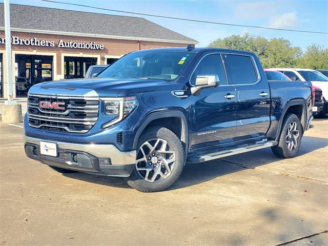 2022 GMC Sierra 1500 SLT