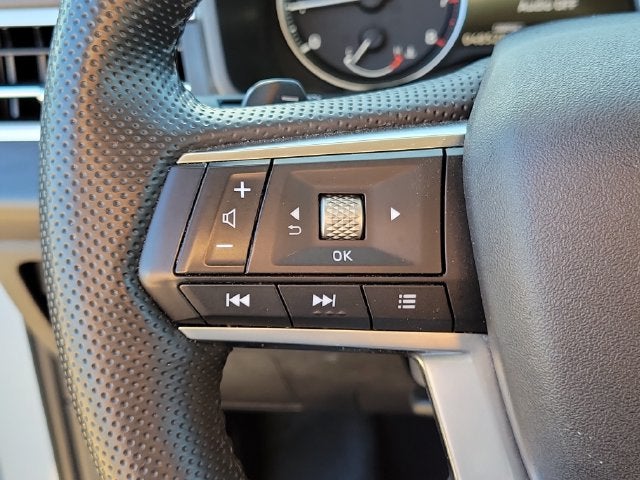 2025 Mitsubishi Outlander SE - Photo 22