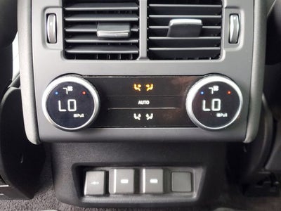 2024 Land Rover Discovery S