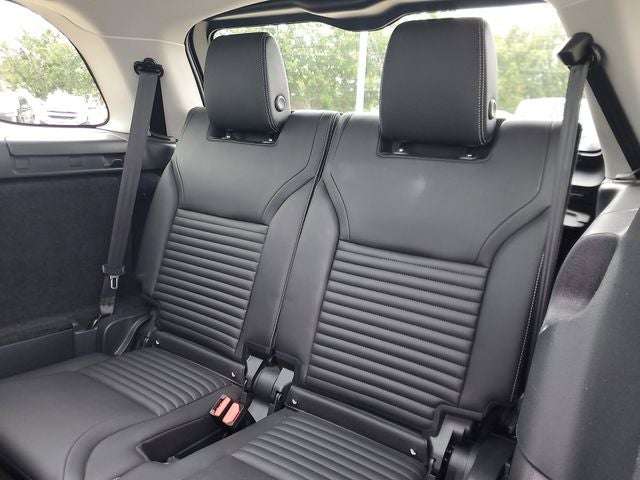 2024 Land Rover Discovery S