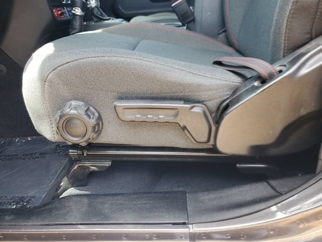 2025 Jeep Wrangler 4-Door Rubicon - Photo 15