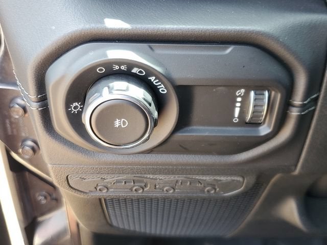 2025 Jeep Wrangler 4-Door Rubicon - Photo 30
