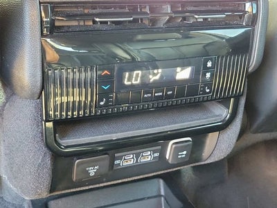 2024 Jeep Wagoneer Series III