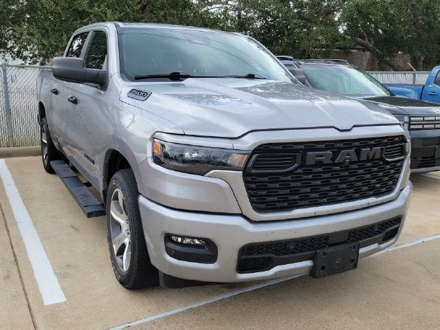 2025 RAM 1500 Tradesman Crew Cab 4x2 5'7" Box