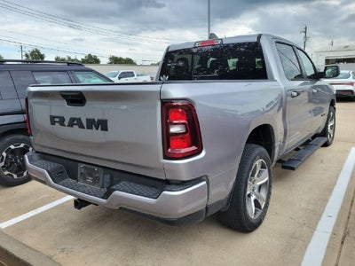 2025 RAM 1500 Tradesman Crew Cab 4x2 5'7" Box