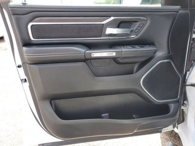 2025 RAM 1500 Laramie Crew Cab 4x4 5'7" Box