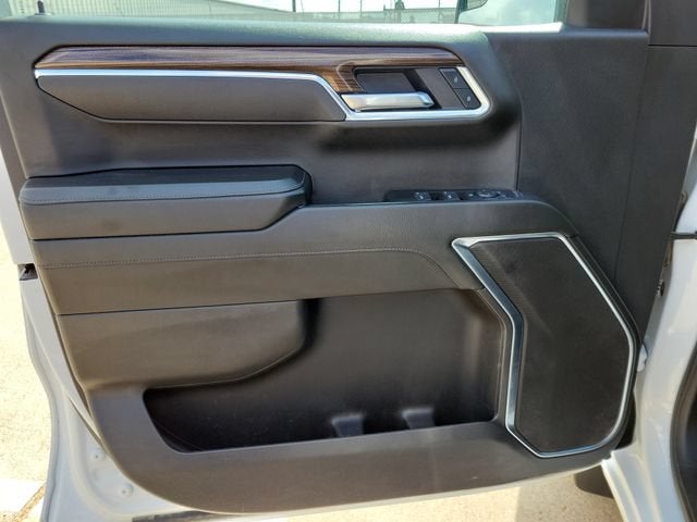 2025 Chevrolet Silverado 1500 LT - Photo 17