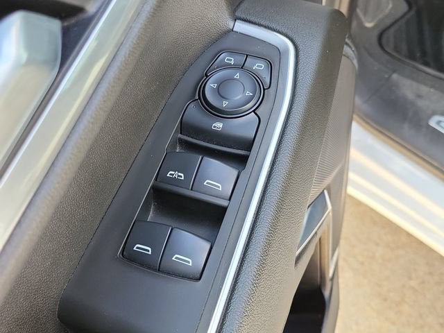 2025 Chevrolet Silverado 1500 LT - Photo 18