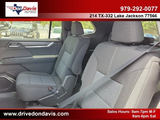2027 GMC Acadia Elevation