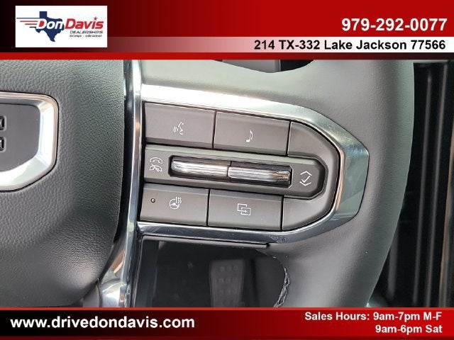 2027 GMC Acadia Elevation