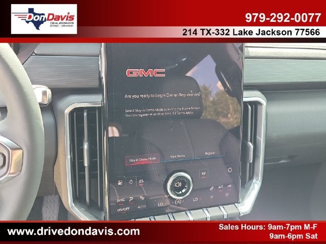 2027 GMC Acadia Elevation