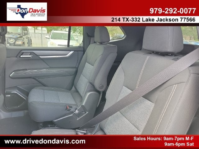 2027 GMC Acadia Elevation