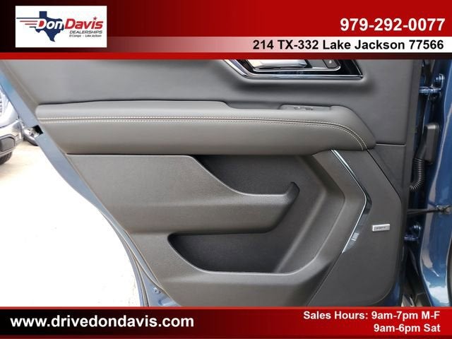 2026 GMC Yukon Elevation