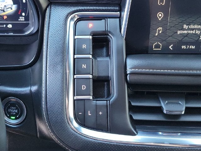 2024 GMC Yukon XL SLT