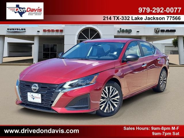 2025 Nissan Altima SV