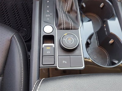 2023 Volkswagen Atlas 3.6L V6 SEL R-Line Black