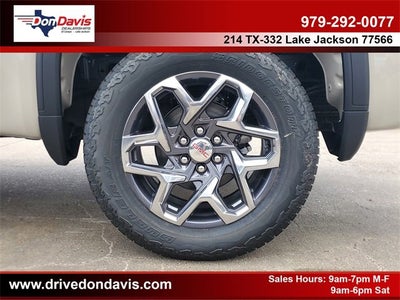 2026 GMC Sierra 1500 SLE