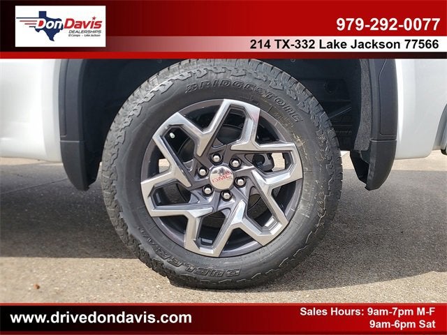 2026 GMC Sierra 1500 SLE