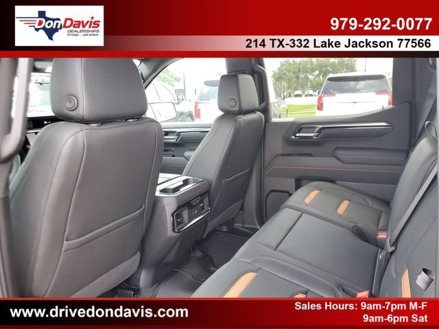 2026 GMC Sierra 1500 AT4 - Photo 10