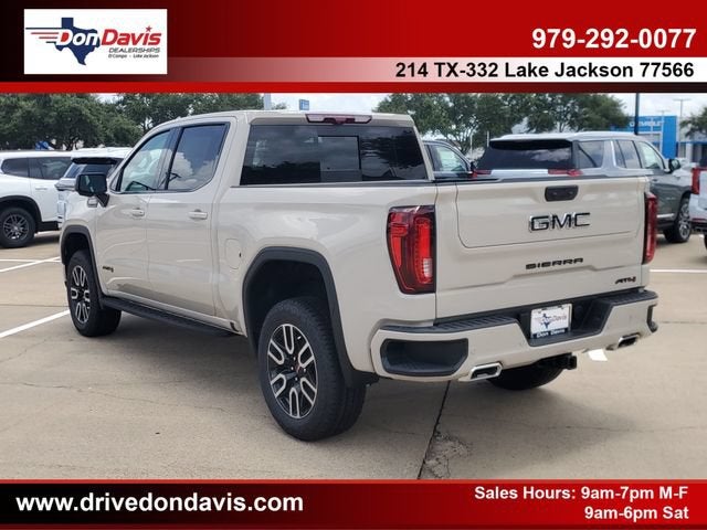 2026 GMC Sierra 1500 AT4 - Photo 4