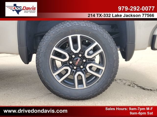 2026 GMC Sierra 1500 AT4 - Photo 7