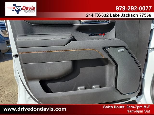 2026 GMC Sierra 1500 AT4 - Photo 17