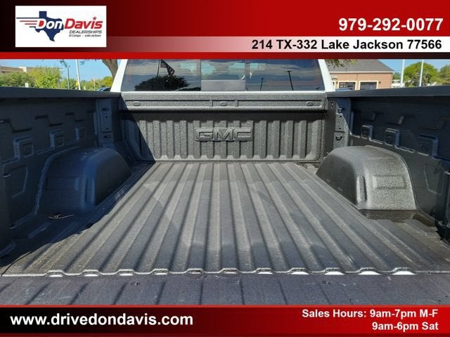 2026 GMC Sierra 1500 AT4 - Photo 6