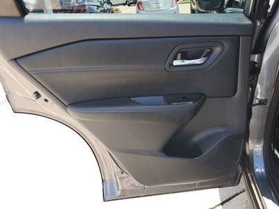 2026 Nissan Rogue SL