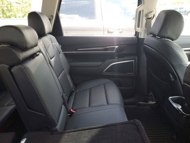 2025 Kia Telluride LX