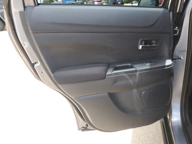2024 Mitsubishi Outlander Sport S