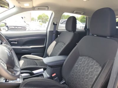2024 Mitsubishi Outlander Sport S