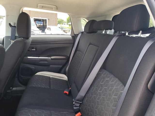 2024 Mitsubishi Outlander Sport S