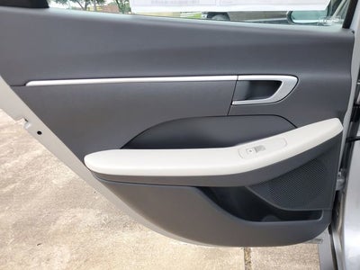 2025 Hyundai Sonata SE