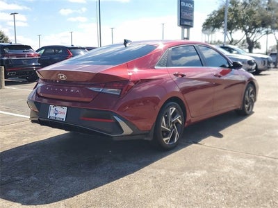 2024 Hyundai Elantra SEL