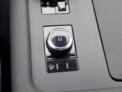 2024 Land Rover Discovery S