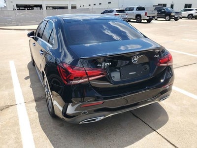 2021 Mercedes-Benz A 220 4MATIC®