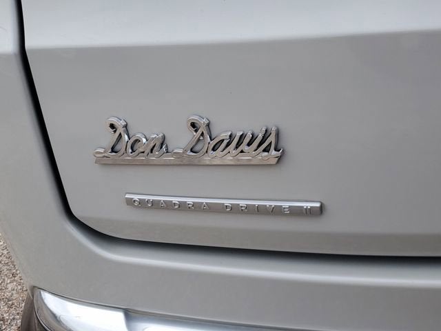 2022 Jeep Grand Wagoneer Series II