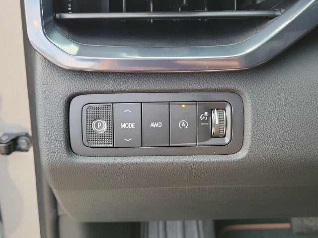 2027 GMC Acadia AT4