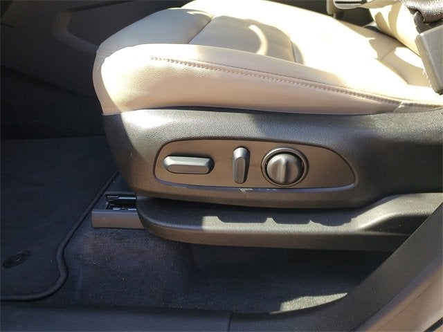 2024 Chevrolet Traverse Limited LT Leather