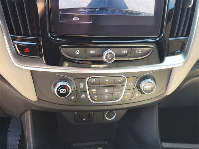 2024 Chevrolet Traverse Limited LT Leather