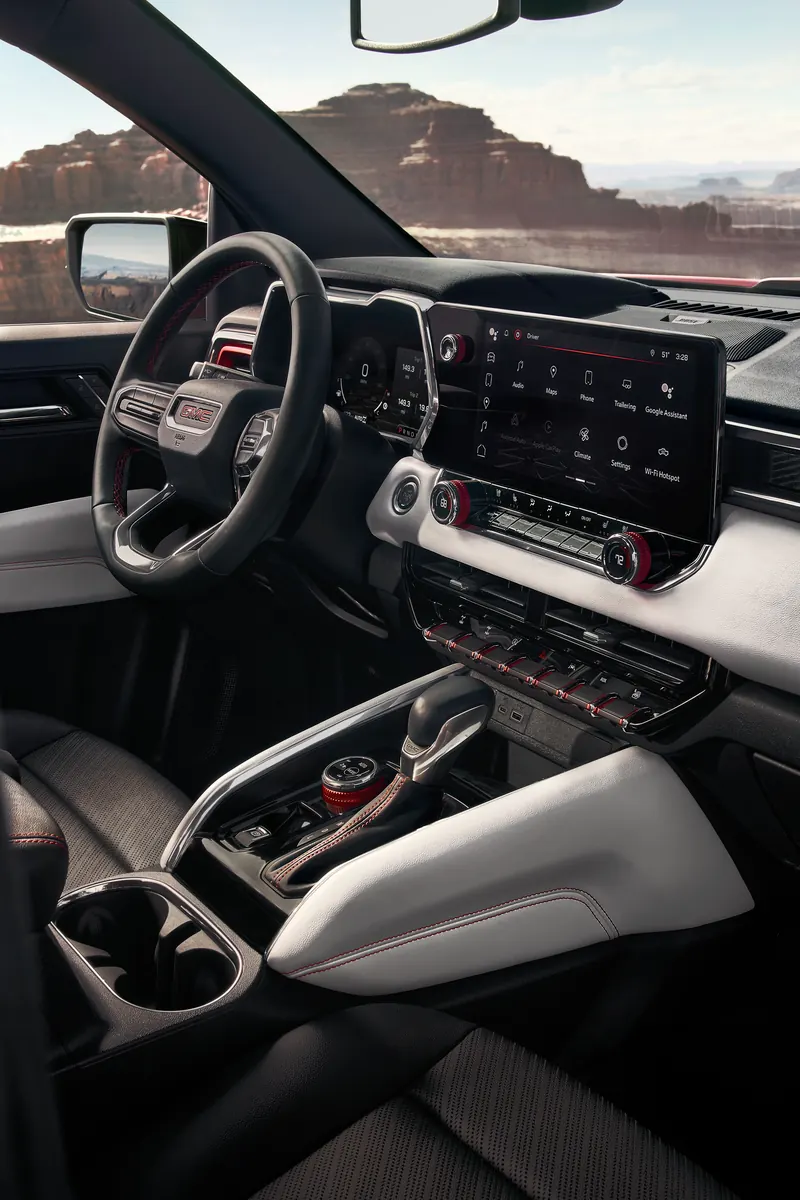 2026 GMC Canyon infotainment system at Don Davis Buick GMC-Lake Jackson in LAKE JACKSON TX